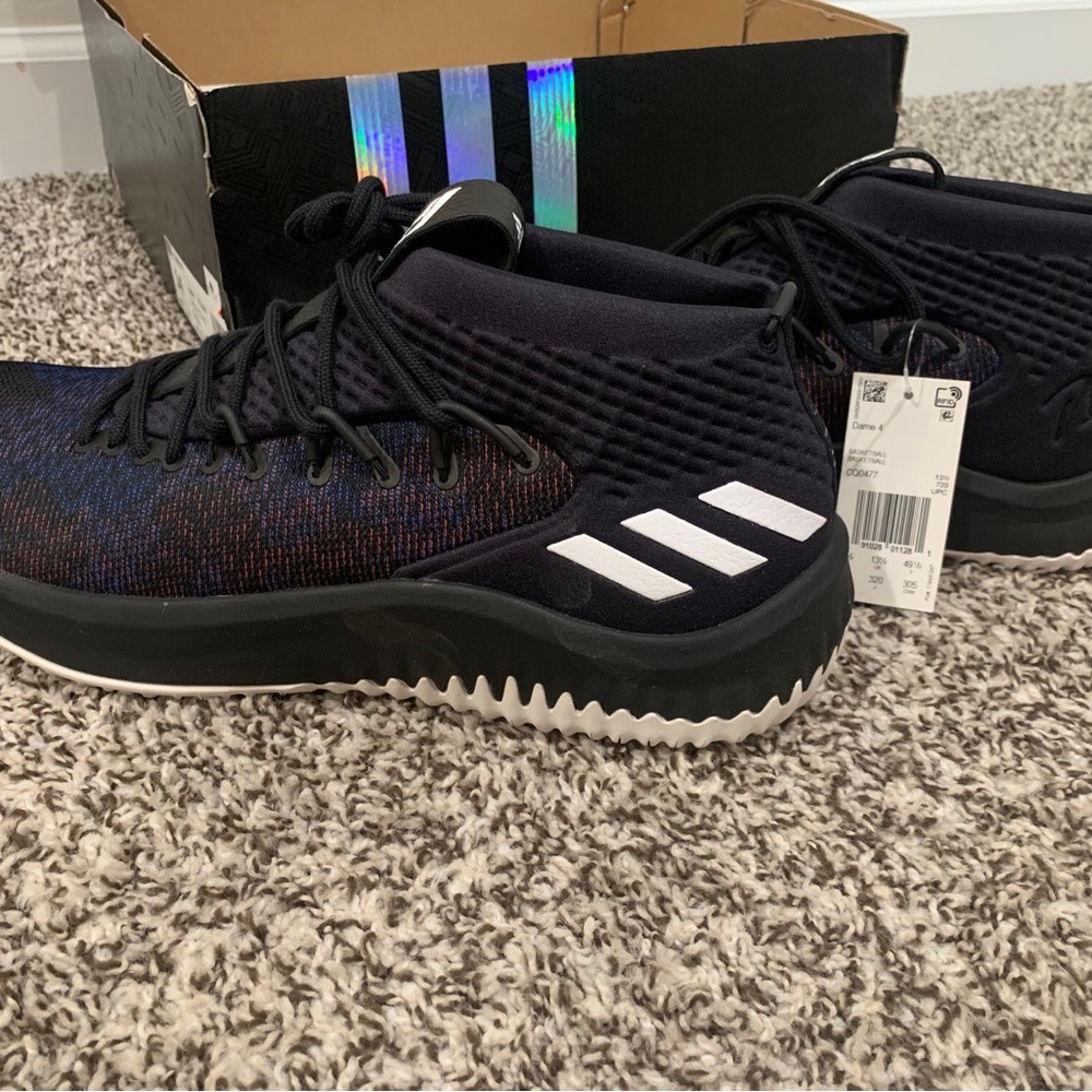 Adidas Dame 4 men’s shoes size 14. NIB, NWT